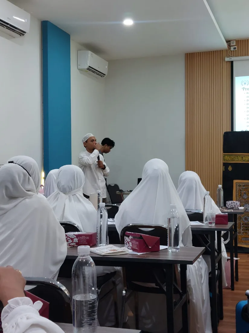 Sesi manasik jamaah umroh